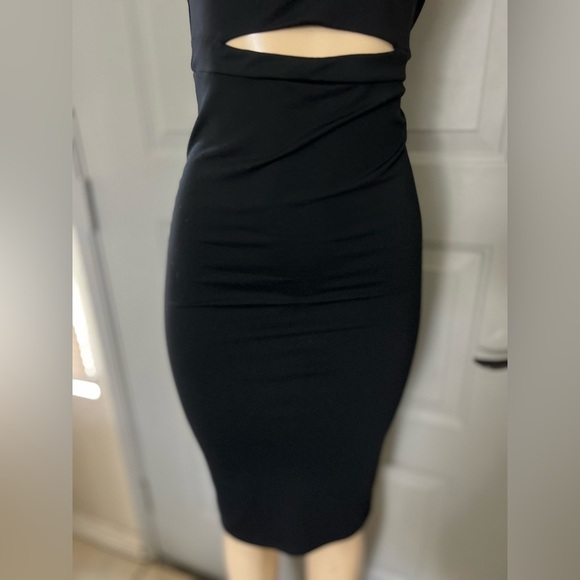 Bebé Dress women’s bellow the knee in black super soft material in size Small - Picture 5 of 8